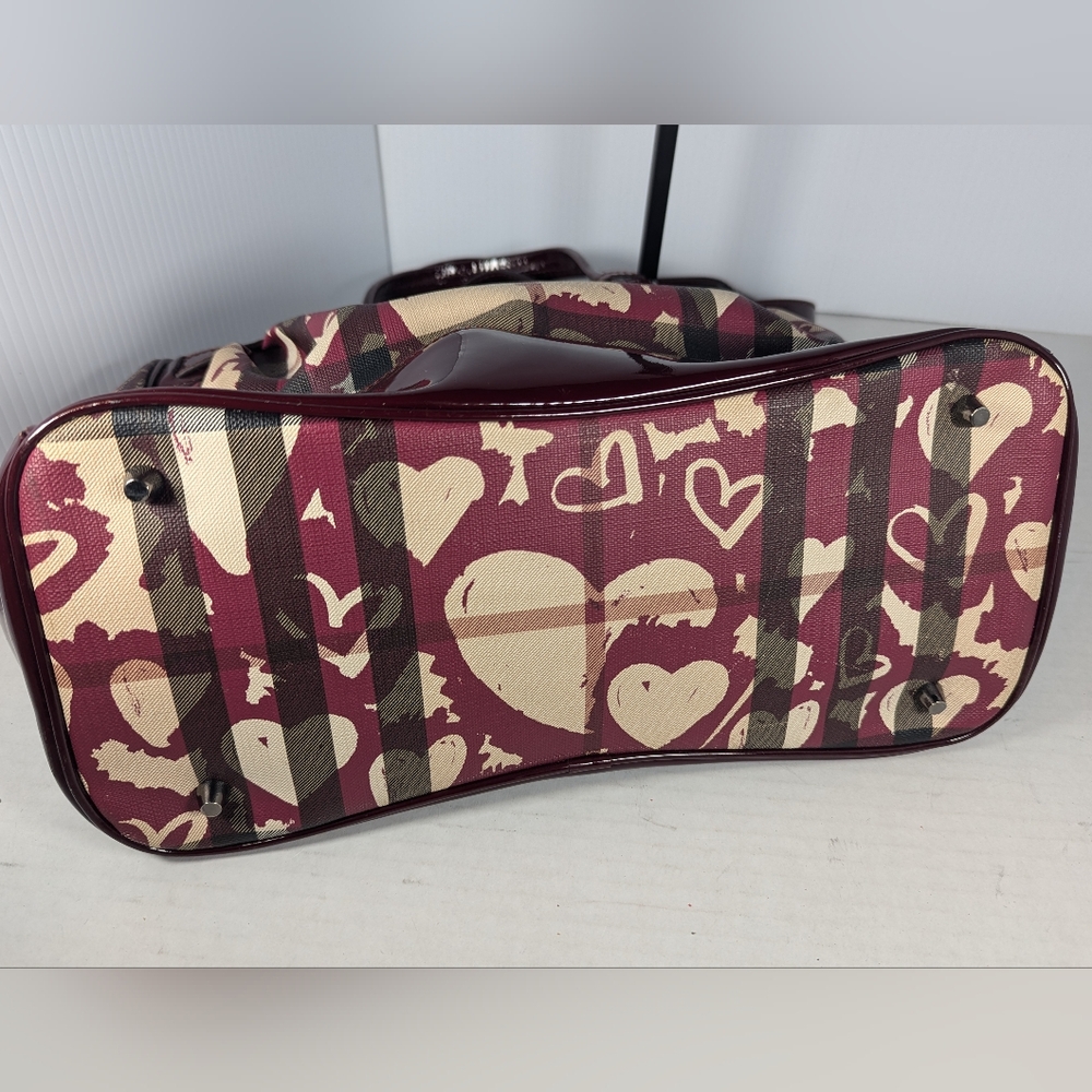 Burberry Red Patent Leather Painted Heart Supernova Coated Canvas bag - Picture 6 of 12